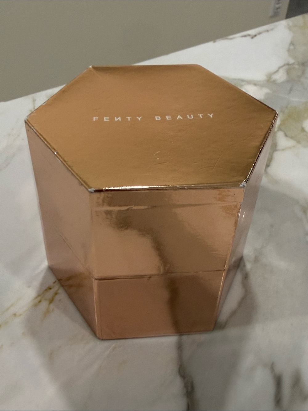 FENTY BEAUTY Fairy Bomb Glittering Pom Pom ROSE ON ICE